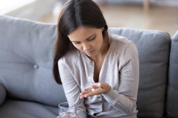 Venlafaxina, terapia episoadelor depresive majore
