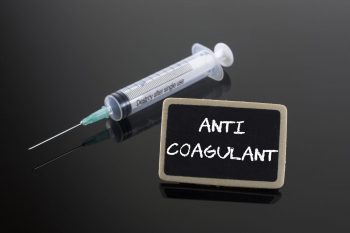 Administrarea anticoagulantelor în rândul vârstnicilor