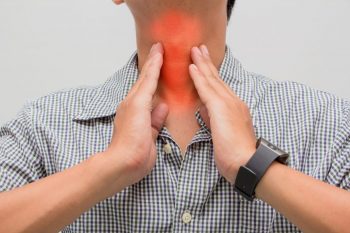 Răspuns complet patologic după radiochimioterapia preoperatorie în adenocarcinomul de esofag. Prezentare de caz și analiza datelor din literatură