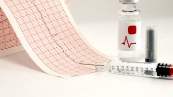 Terapia anticoagulantă în prevenirea evenimentelor embolice la pacienții cu fibrilație atrială