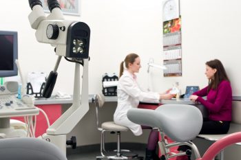 Schizofrenia poate să apară în primele 12 săptămâni ale fătului
