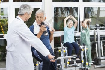 Managementul sarcopeniei la pacienții geriatrici