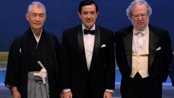 Lupta împotriva cancerului a fost răsplătită cu Premiul Nobel pentru Medicină!