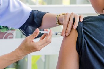 Vaccinul împotriva tetanosului, difteriei și tusei convulsive, acum în farmacii