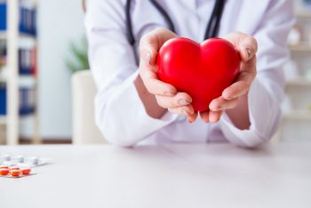 Dozele mici de steroizi pot creşte riscul bolilor cardiovasculare