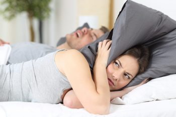 Apneea uşoară ar putea fi controlată cu ajutorul unui nou dispozitiv