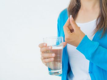 Se testează un vaccin anti-COVID-19 care ar putea fi administrat pe cale orală