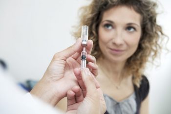 Adjuvanții pentru vaccinuri – noi teorii privind rolul lor în răspunsul imun