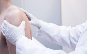 Artroscopia de umăr, o procedură minim-invazivă cu timp redus de recuperare