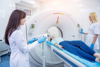 CT-ul sau tomografia computerizată în diagnosticarea cancerului pulmonar