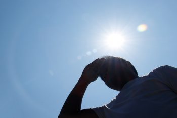 Insolație – cauze, simptome și modalități de prevenire în sezonul cald