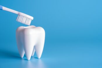 Sensibilitatea dentară – cauze și soluții eficiente